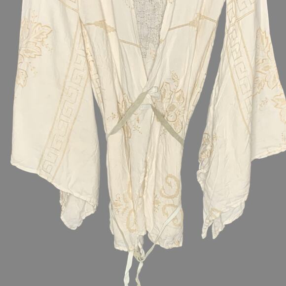 Katharine Story M Cream Short Kimono Jacket Embroidered Floral Breathable *flaw - Picture 5 of 8